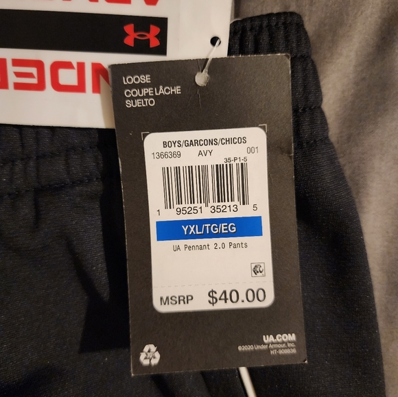 Under Armour - Picture 4 of 5